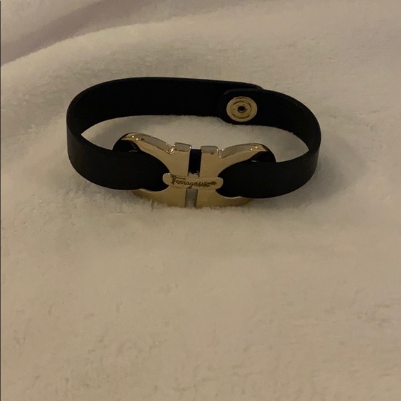 Ferragamo Leather Bracelet - Picture 2 of 5